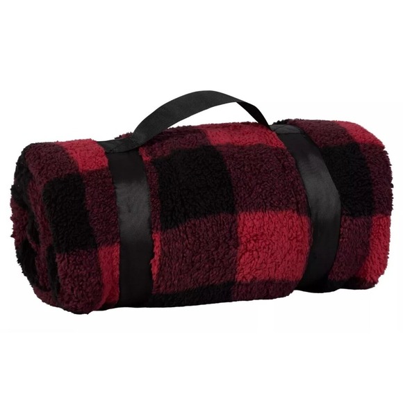 Northeast Outfitters Cozy Cabin Red Buffalo Check Sherpa Blanket 50" x 60" NEW - Picture 2 of 6